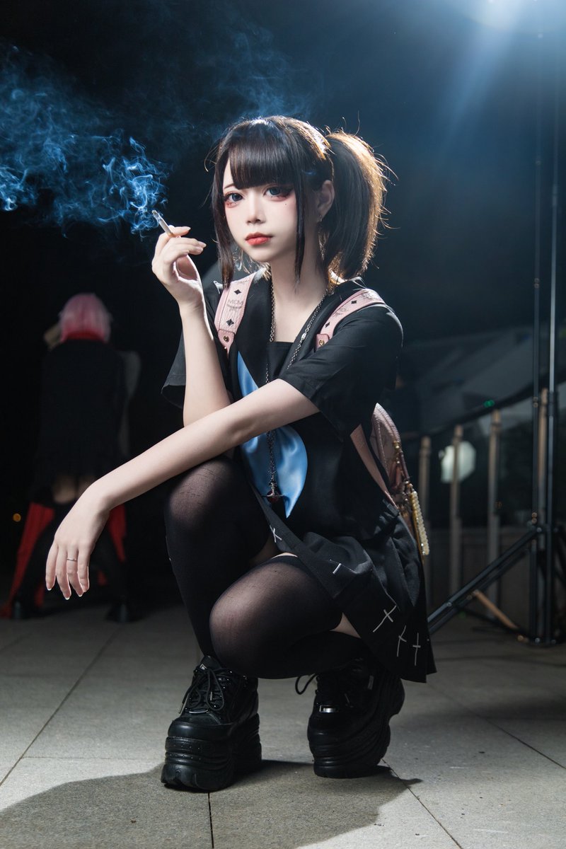 如何？
#门槛 #租借女友 #女s #吸金 #陪聊 #高中生