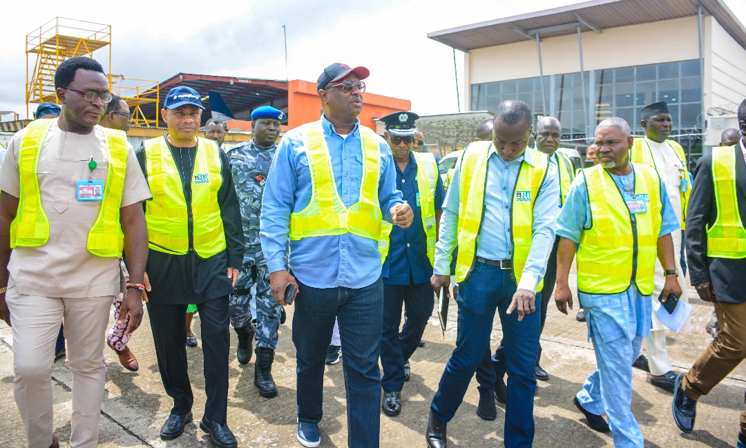 2⃣. Operationalized New International Terminal: Within a month, the Honorable Minister ordered all international airlines to relocate to the new international terminal in Lagos, addressing design flaws that had previously rendered the facility unusable for many international