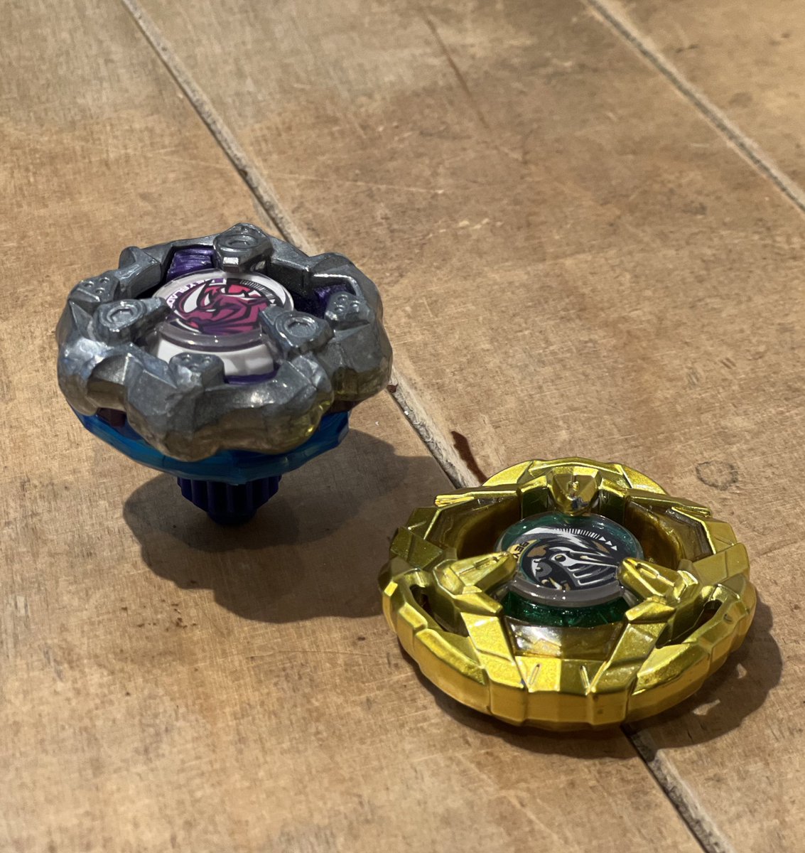 Ace_Mongus's tweet photo. RHINO HORN 1-60 ACCEL IS GOATED 

☢️LEGALISE NUCLEAR BOMBS ☢️

✨天元突破 ライノホーン 1-60 A✨

#ベイブレードX
#BeybladeX
#Beybladexsg https://t.co/Hwrt5M3zdH