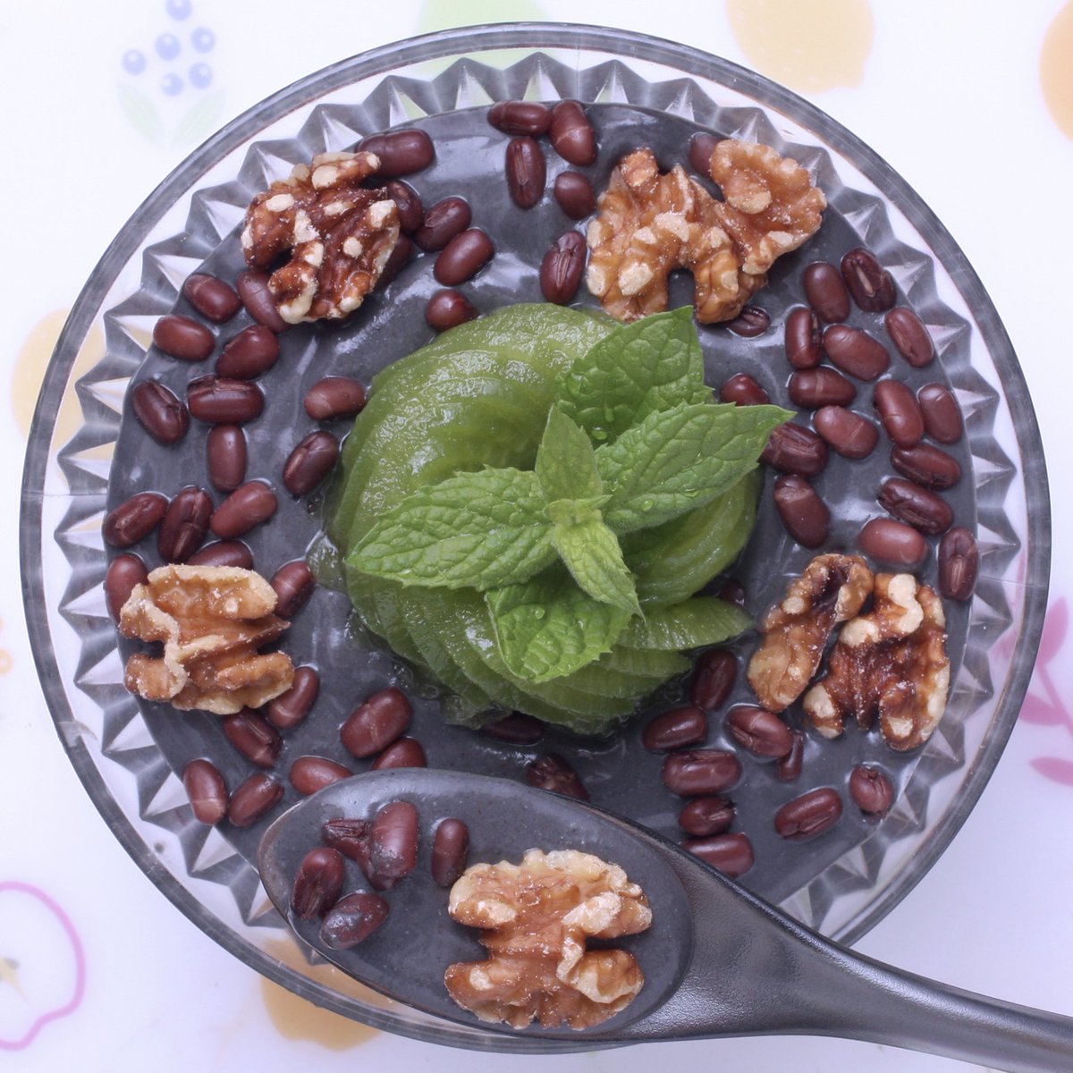 今朝のスムージーボウル🌱

レギュラーの材料に黒胡麻、竹墨、生姜をブレンドしています。

#ヴィーガン
#ビーガン
#プラントベース
#ウェルネス
#ライフハック
#WFPB
#抗炎症
#アンチエイジング
#60歳
#栄養
#低心拍
#ゾーン2
#HIIT
#VO2max 
#ミトコンドリア
#スムージー
#Vitamix