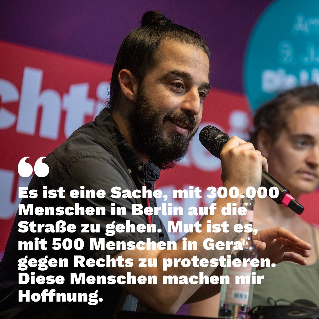 Der flüchtlingspolitische Sprecher von @ProAsyl, @Tareq_Alaows, spricht den Menschen, die gegen Hass, Rassismus und rechte Hetze im Osten auf die Straße gehen, auf unserem Europakonvent seinen besonderen Respekt aus. 
#nurmitlinks