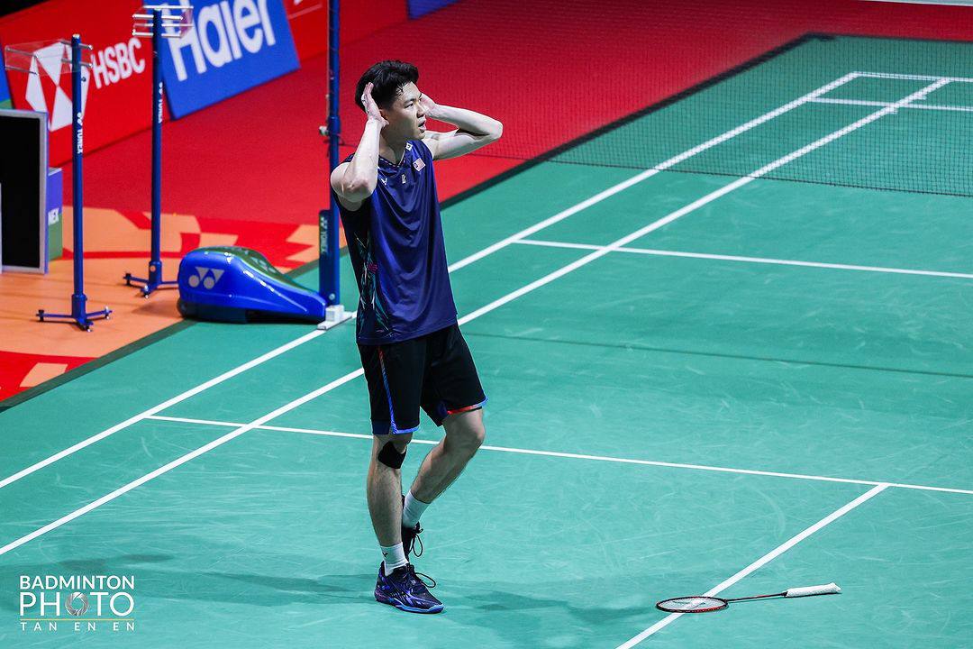 Untuk yang masih kecam Jia,  nie untuk korang tengok sepanjang 1 bulan berapa minit Jia dah main.

LEE ZII JIA DALAM SEBULAN !

Thomas Cup
✅ Lee Cheuk Yiu (45 minit)
✅ Adel Hamek (26 minit)
❌ Viktor Axelsen (45 minit)
✅ Kenta Nishimoto (33 minit)
❌ Shi Yuqi (39 minit)