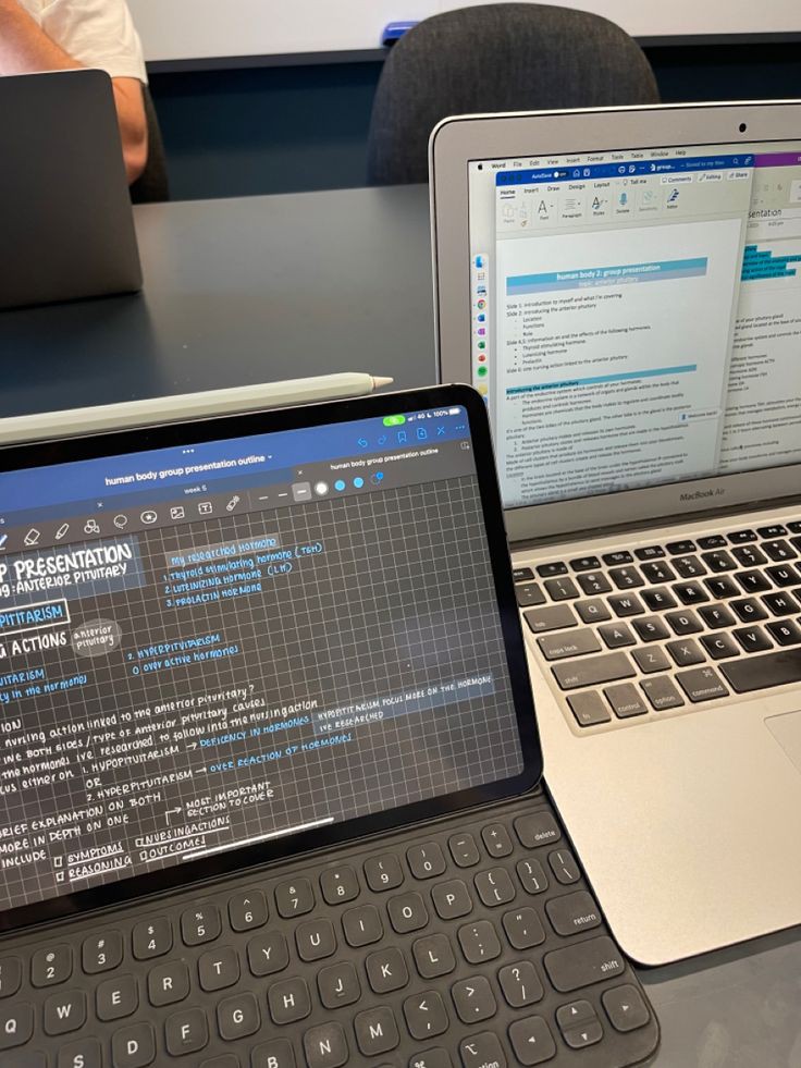gigistudyy's tweet image. 3 dicas para sua organização nos estudos, a thread 
#studytwtbr #studytwt #studytips