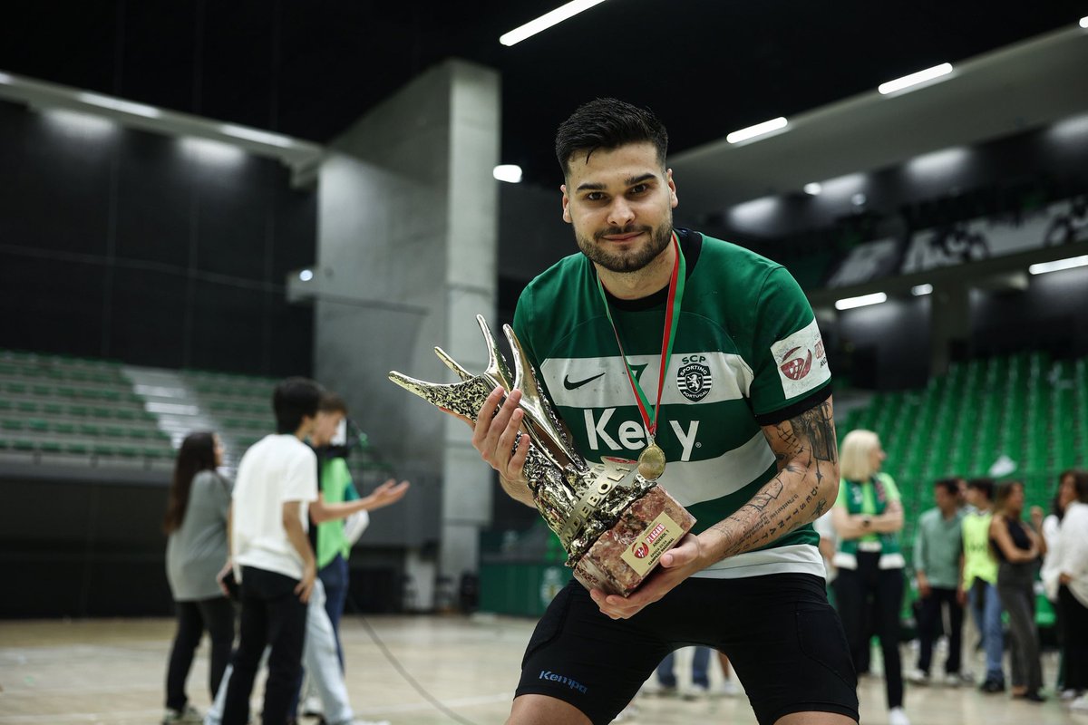 ¡Campeones de Portugal! 🇵🇹 🥹🏆 <a href="/SCPModalidades/">Sporting CP - Modalidades</a>