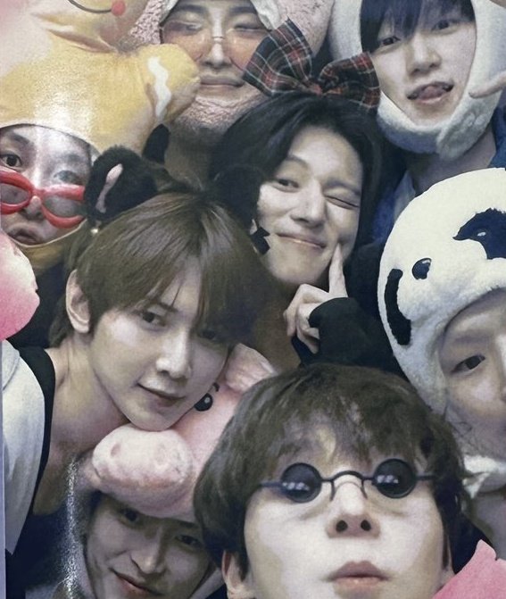 ot8archive's tweet image. ateez are the definition of home &amp;lt;3