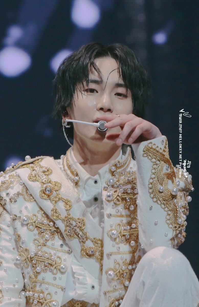 hellokeynet's tweet photo. 240526 

오늘의 아노립☺️💕

#기범 #キー #key #샤이니키 #SHINee #SHINeeWORLD_VI https://t.co/ss3M3oNzn3