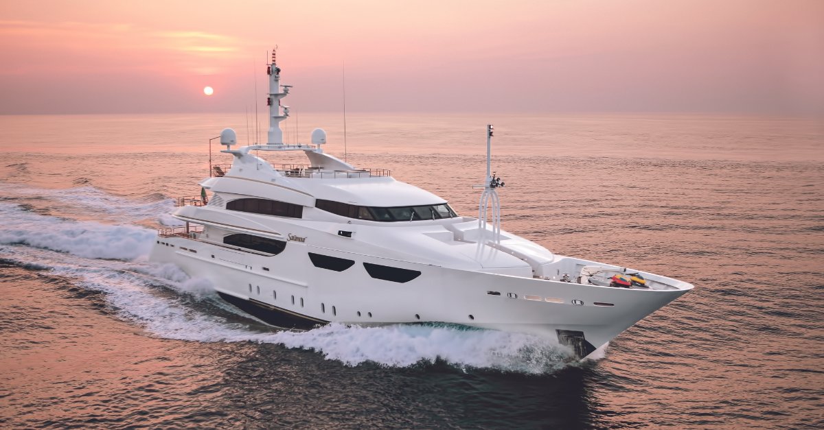 Savouring the sunset in minimalist bliss aboard the CRN M/Y Saramour 
#MadeByYouWithOurOwnHands

Naval architecture: CRN Engineering 
Exterior design: Paszkowski Design 
Interior design: Paszkowski Design + CRN Interior Design 

ow.ly/8Uu850RTPtz