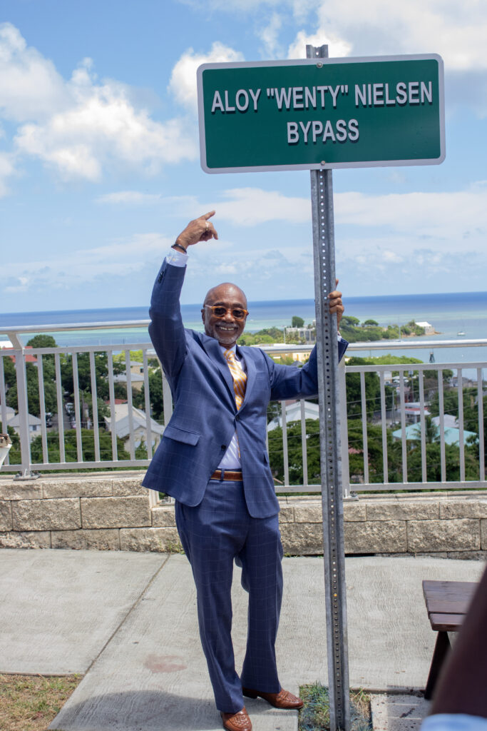 VI_Source's tweet photo. Photo Focus: Christiansted Bypass Named in Aloy “Wenty’ Nielsen’s Honor ...https://t.co/1SW7n0YC12
#VISource #TheSource #PhotoFocus #LocalNews #News https://t.co/SVzSqO5PvT