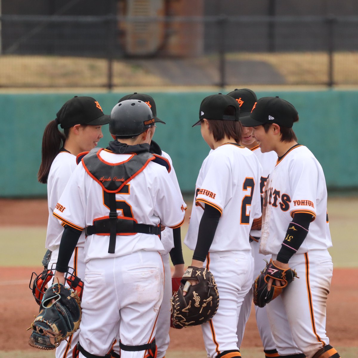 2024.3.23
さくらカップ🌸
in 鹿窪運動公園野球場（茨城県）

#大沼咲貴 選手
#村川祐月 選手

#G女子フォトコン2024 
#読売ジャイアンツ女子チーム 

@giants_wbb