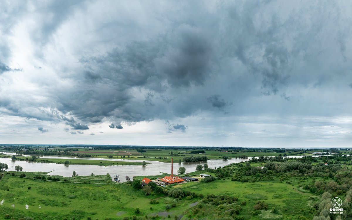 Wageningse Wolken🌧️#wolken #clouds #wageningen