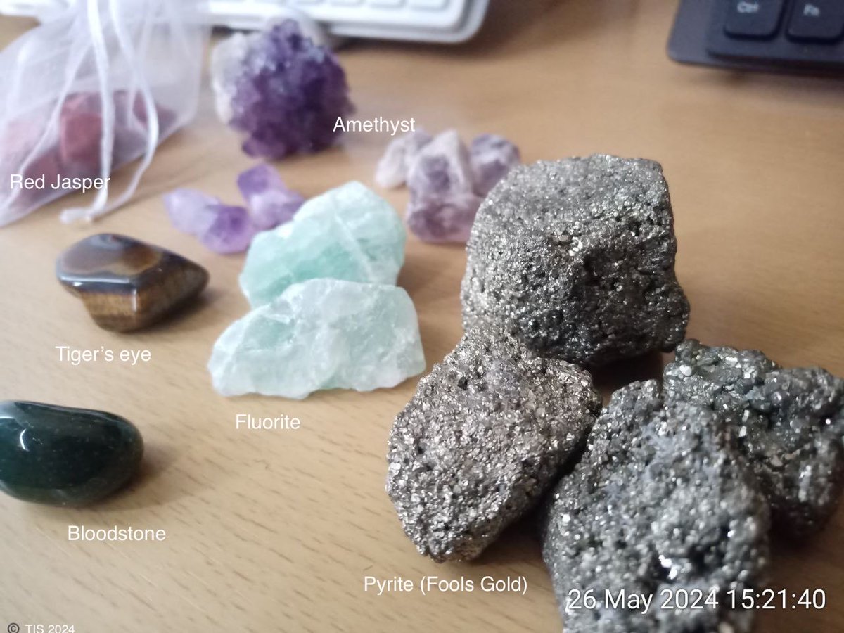 I need to work on this #gemstone #collection 💎🪨

#collections #collectors #minerals #preciousstone #stone #amethyst #bloodstone #pyrite #tigerseye #precious #healing #power