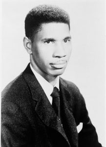 @Kennedy_School @HarvardCPL @HarvardDivinity @HarvardAsh @BelferCenter @AP @NPR Soldiers and protesters may share a common courage—and love of country. American Solder and NAACP Martyr Medgar Evers