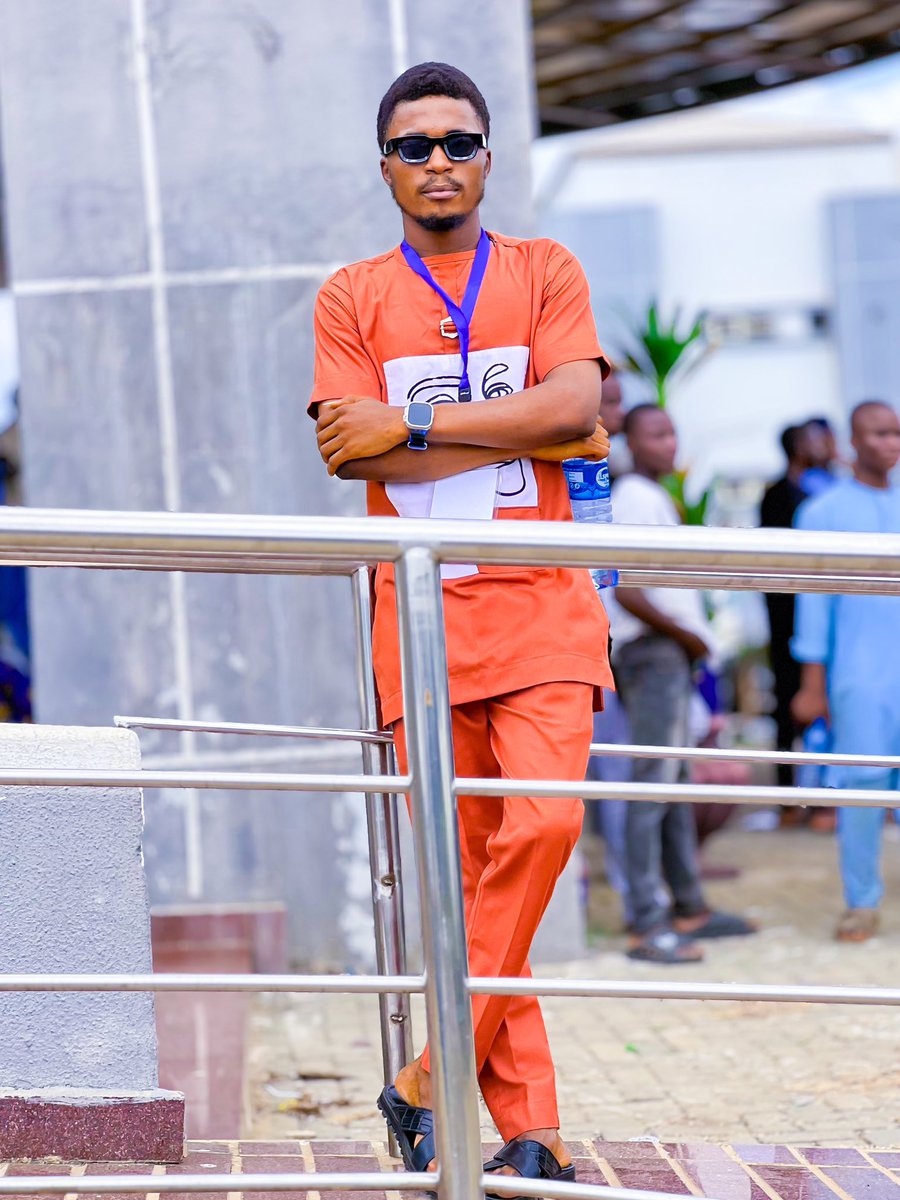 _awesomedudee's tweet photo. The Dele Shittu Foundation Oratory Contest held during the early hours of today at Banquet Hall, GRA, Ilorin. It was really a great and amazing moment as students from different secondary schools battled one another in the oratory contest. 

1/2 https://t.co/xBgbYHpGh7