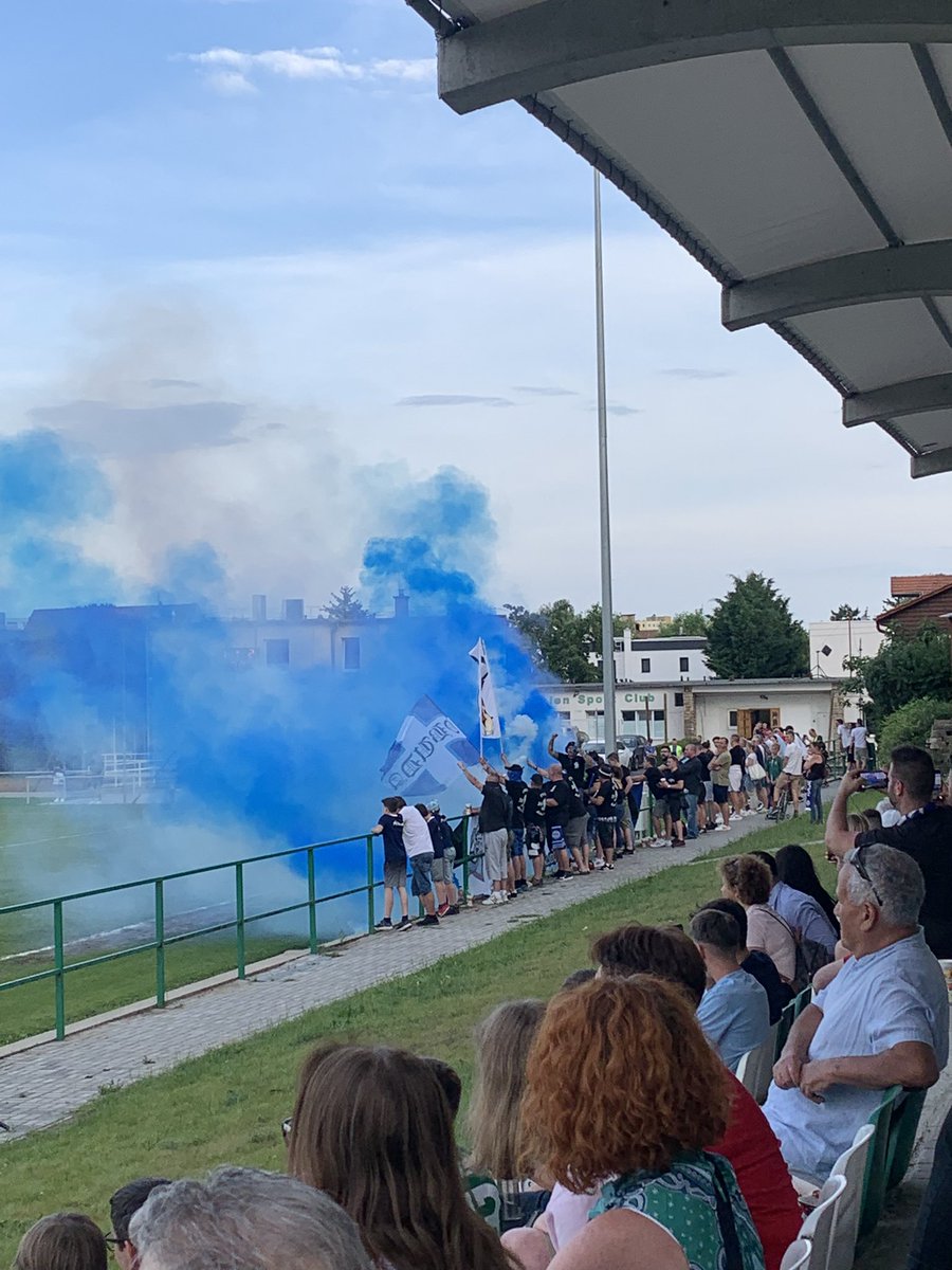 Finished the 23/24 season with an away game at Kelen: comfortable 1-2 win for @tve1887 🔵⚪️ Now countdown is on for #EURO2024…⏳#groundhopping #FootballSunday #AwayDays