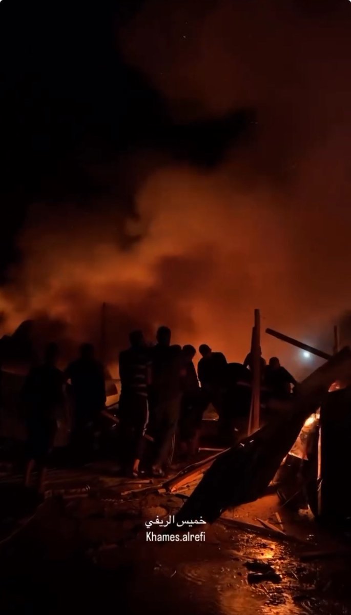 يا الله وكأن القيامة قامت على أهالي الخيام !! 

يا رب كن معهم واحميهم واحفظهم 🙏🏻💔