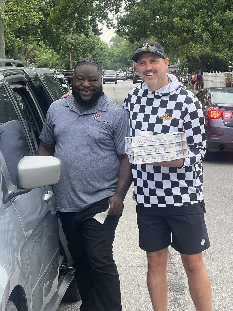 KibsTt's tweet photo. @ubereats @dominospizza saved us at @indy500 https://t.co/FlP78rq6p1