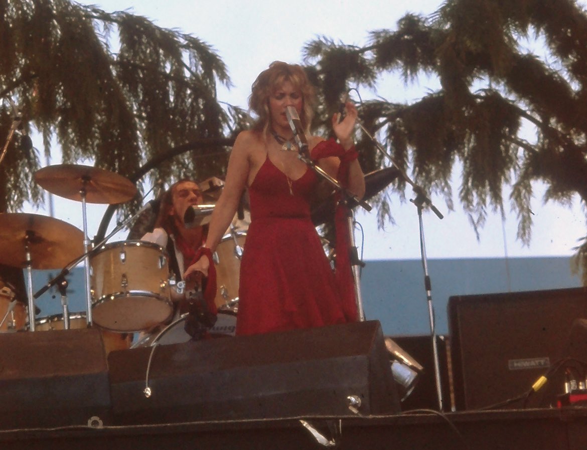 Carrie Courogen tweet media