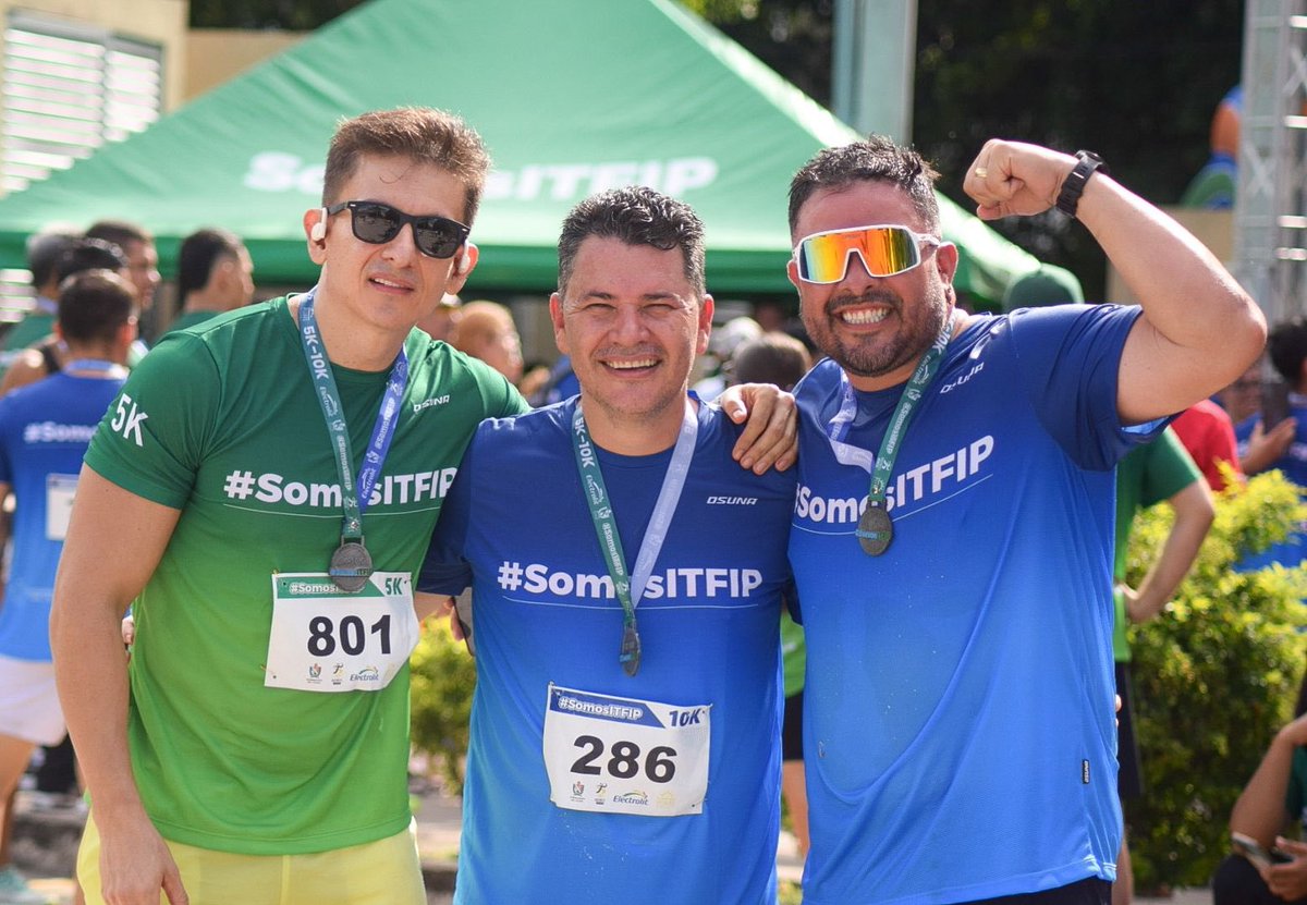portelaibague's tweet photo. Con los parceros corriendo y aprendiendo https://t.co/G9EirV8M9k