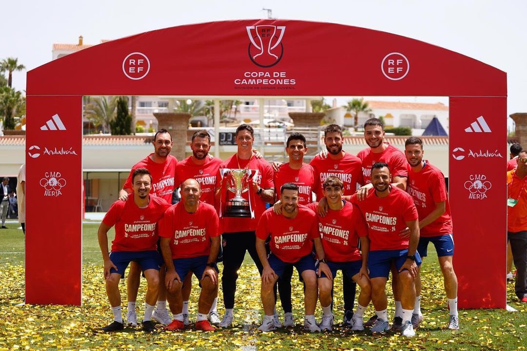 ATLÉTICO DE MADRID JUVENIL A 23/24
CAMPEÓN DE CAMPEONES. 

@AtletiAcademia @Atleti