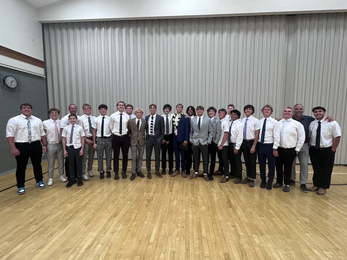 The squad at <a href="/Enoch_Watson1/">Enoch Watson</a> farewell 🇨🇱 

#Faith #Family #Football