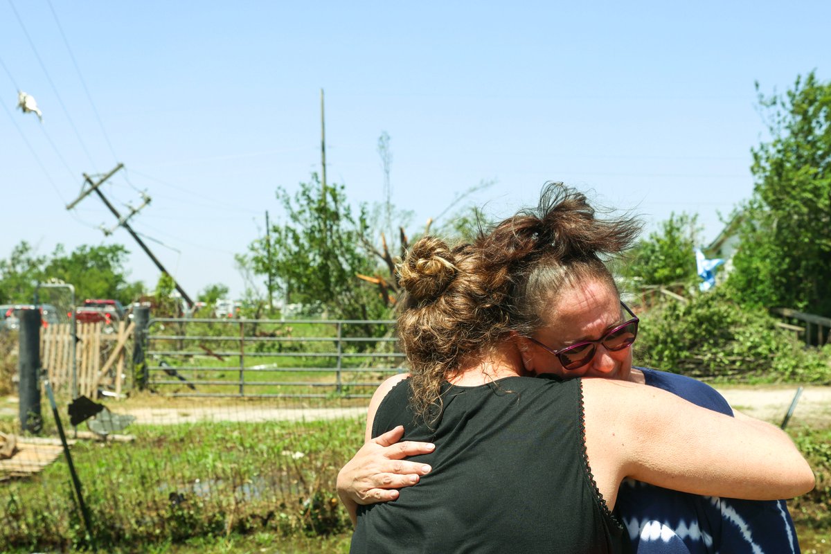 Shafkat Anowar π (@shafkat_07) on Twitter photo Valley View residents count blessings as they sort through the rubble left by a deadly tornado last night. It was part of a series of powerful storms that killed at least 14 people and left a wide trail of destruction across Texas, Oklahoma, and Arkansas. <a href="/dallasnews/">Dallas Morning News</a> Valley View residents count blessings as they sort through the rubble left by a deadly tornado last night. It was part of a series of powerful storms that killed at least 14 people and left a wide trail of destruction across Texas, Oklahoma, and Arkansas. <a href="/dallasnews/">Dallas Morning News</a>