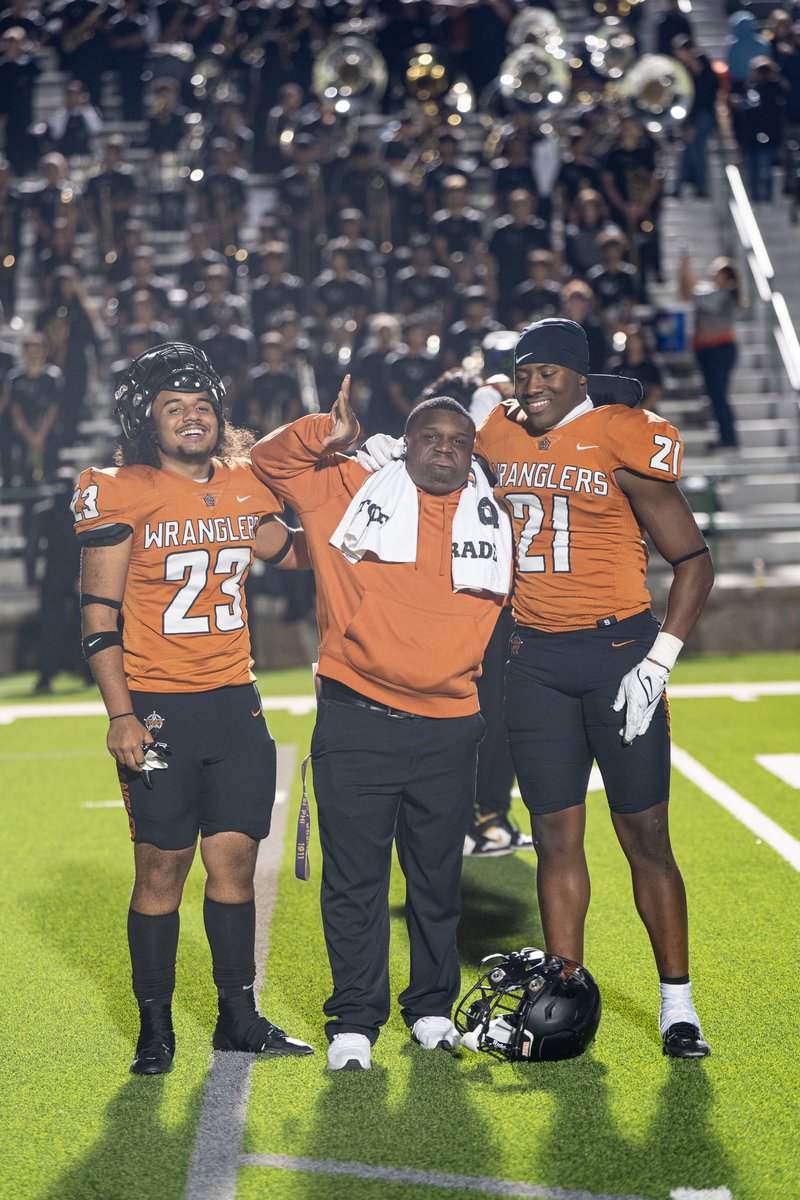 Congrats to my guys on graduating. I’m extremely proud of these two young men. They set the standard for what it truly meant to be apart of D.A.W.G.S. ONLY. Good luck in all of your future endeavors. #DAWGTEAM4EVA