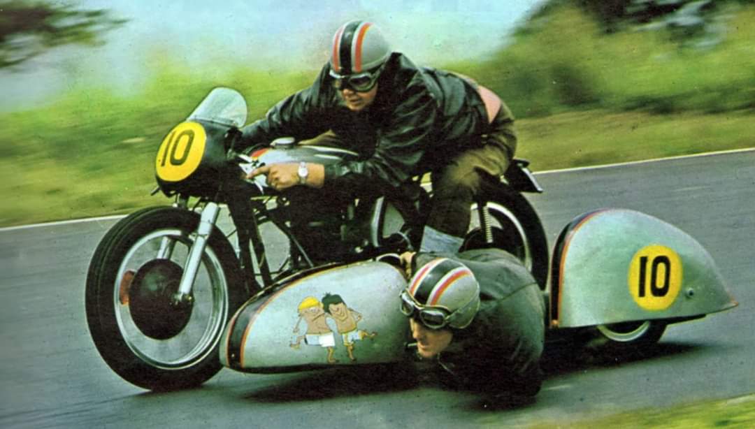 #SidecarSunday #Motorsport #sidecar