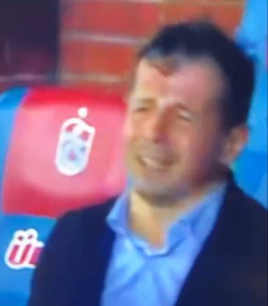 Küme düşen Ankaragücü’nde teknik direktör Emre Belözoğlu gözyaşlarını tutamadı.