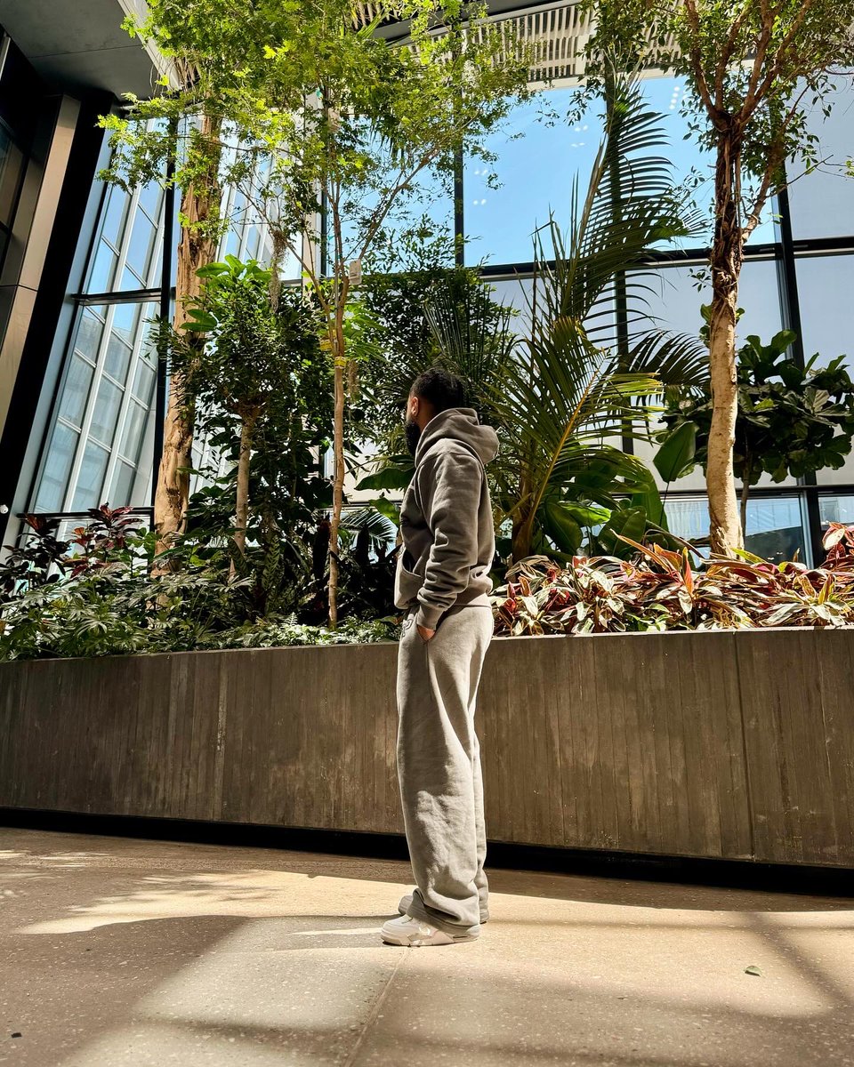 abdulomerr's tweet image. jeg lever i en film