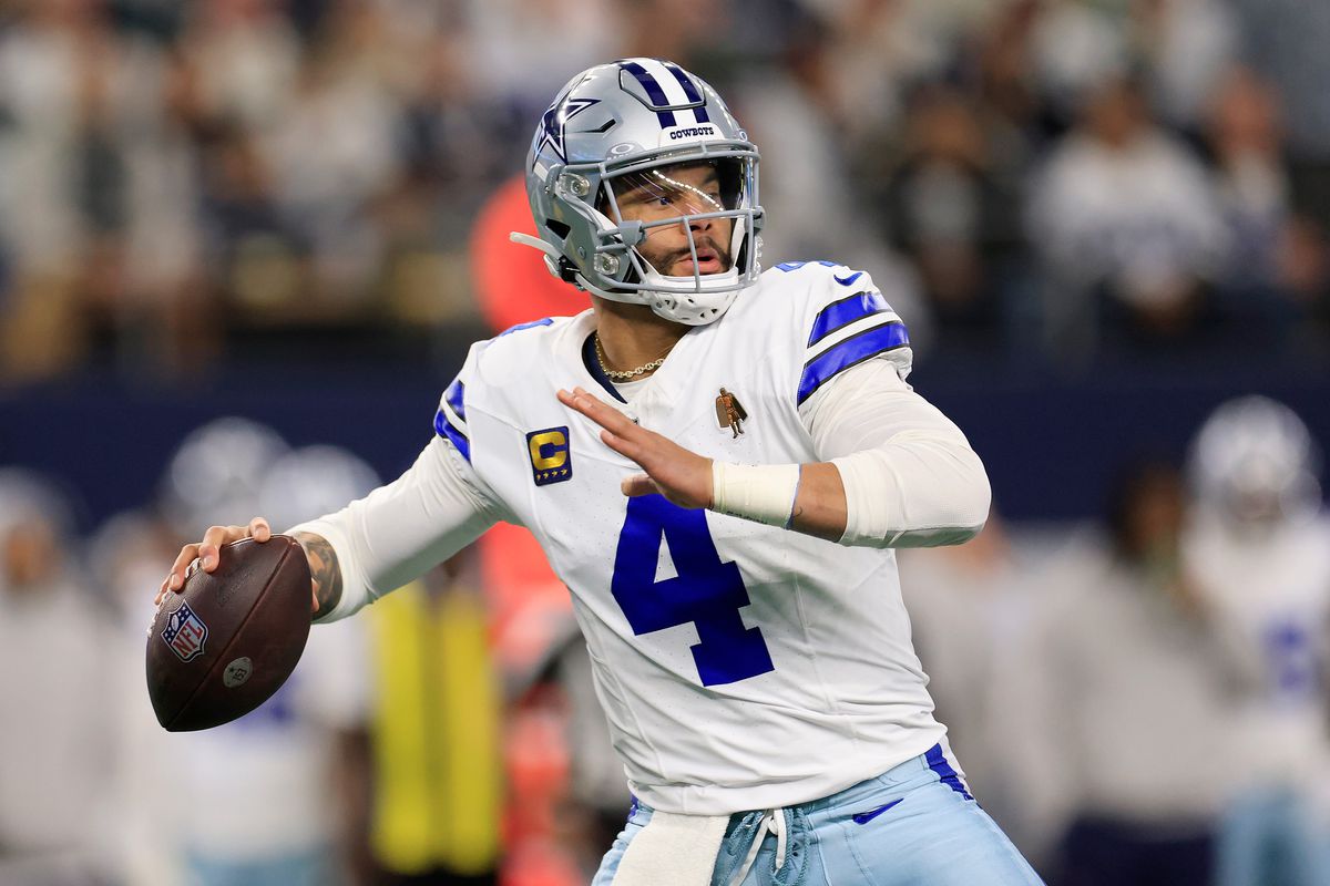 NFL_DovKleiman's tweet photo. Best QBs on 3rd/4th down last season:

1. #Packers Jordan Love
2. #49ers Brock Purdy
3. #Cowboys Dak Prescott
4. #Eagles Jalen Hurts
5. #Falcons Kirk Cousins
6. #Dolphins Tua Tagovailoa
7. #Lions Jared Goff
8. #Bucs Baker Mayfield
9. #Chargers Justin Herbert
10. #Rams Matthew Stafford
11. #Bills Josh Allen
12. #Chiefs Patrick Mahomes
13. #Bengals Jake Browning
14. #Texans C.J. Stroud
15. #Jaguars Trevor Lawrence
16. #Bengals Joe Burrow
17. #Cardinals Kyler Murray
18. #Cardinals Desmond Ridder
19. #Ravens Lamar Jackson
20. #Saints Derek Carr
21. #Raiders Gardner Minshew
22. #Raiders Aidan O'Connell
23. #49ers Joshua Dobbs
24. #Browns Deshaun Watson
25. #Colts Joe Flacco
26. #Jets Tyrod Taylor
27. #Seahawks Geno Smith
28. #Steelers Justin Fields
29. #Seahawks Sam Howell
30. #Steelers Russell Wilson
31. #Eagles Kenny Pickett
32. #Titans Ryan Tannehill
33. #Jaguars Mac Jones
34. #Broncos Zach Wilson
35. #Panthers Bryce Young
36. #Titans Will Levis
37. #Giants Tommy DeVito
38. #Patriots Bailey Zappe

*based on 1st down conversion rate on 3rd/4th down pass attempts, regular season only.

(h/t @SharpFootball)