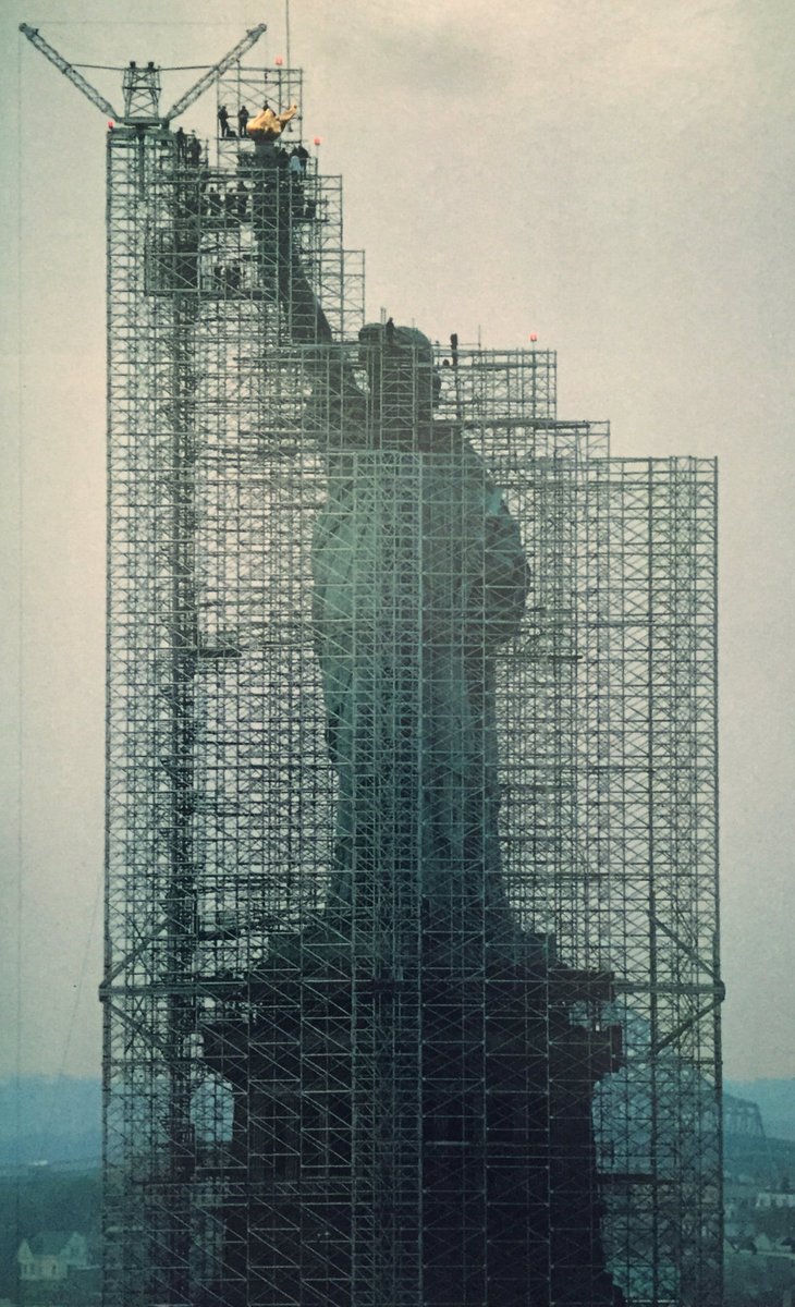 La Statue de la Liberté, NY, 1986. (photo qui de droit, @NatGeo)