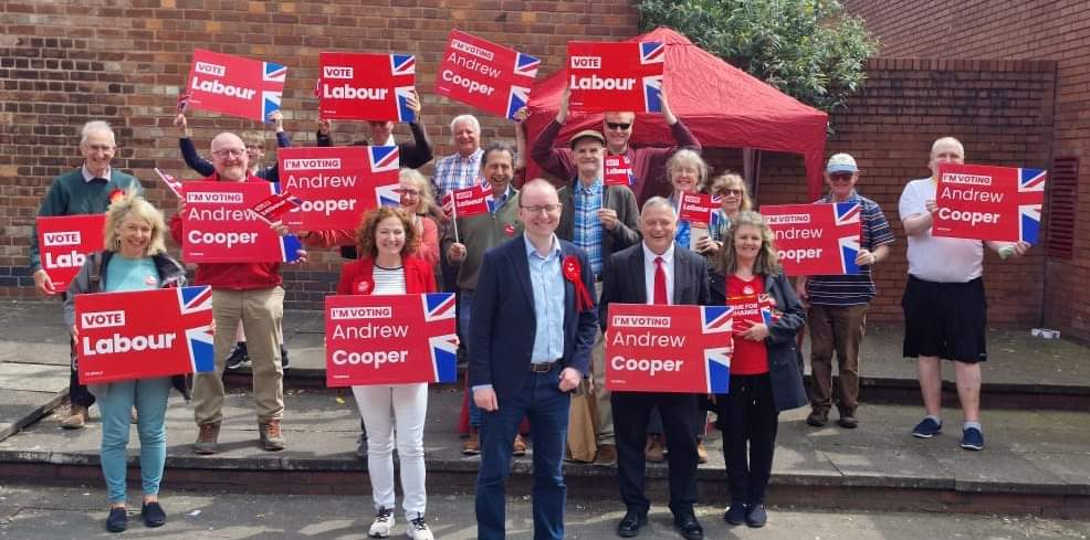It was great to be with @GoAndrCoop, our fabulous candidate for Mid Cheshire in Northwich. A town I have loved representing for 7 years. Also, with us, was my friend and Labour candidate for Chester South and Eddisbury @AngelikiStg - #VoteLabour July 4th.