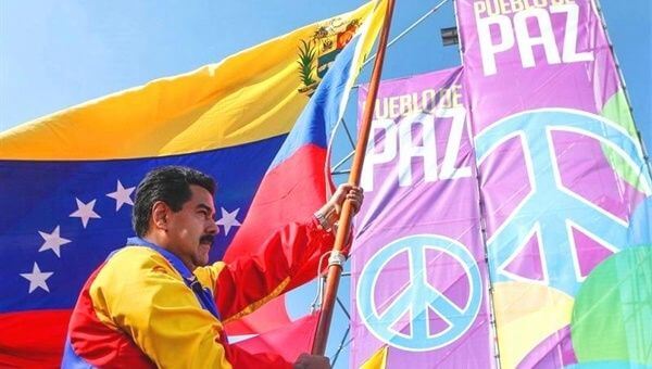 Yo sigo a #Nicolike porque siempre ha promovido la paz en nuestro Paìs y màs allà @AdolfoP_Oficial @NicolasMaduro @HAMADCHAER