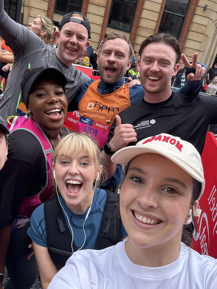 My first ever 10k is officially done! Thank you so much to everyone who has donated for <a href="/wigan_mstherapy/">Wigan MS Therapy</a> - I’m proud to say we have raised over £900, which for an entirely self-funded charity will go a long way. Thanks <a href="/ajbell/">AJ Bell</a> for a great day at the Manchester 10k 💗