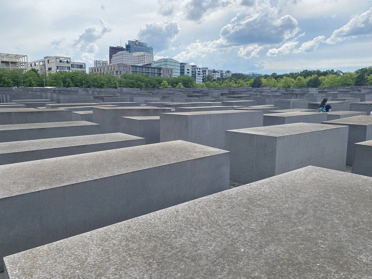 RMS History and Politics tweet media