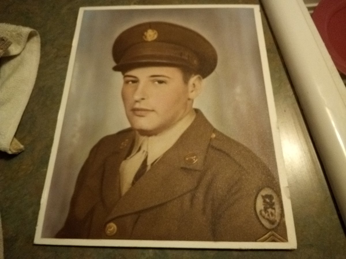 Okay all you military folk. This is my dad in WW2. He had someone co-sign. He never talked about being there. I have looked for his records & can't find anything. Anyone recognize the markings on his uniform please let me know.