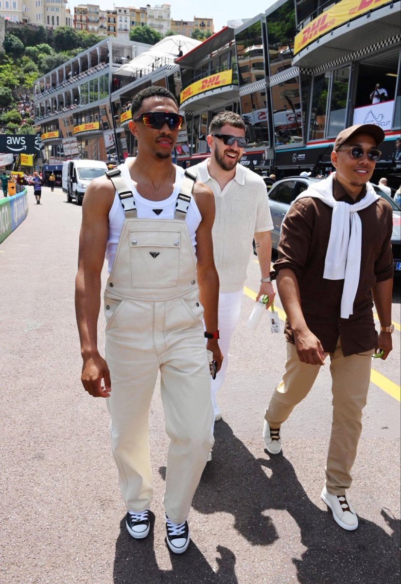 Trent Alexander Arnold turns up at the Monaco Grand Prix dressed ready to pick up a spare ride in a Mario kart