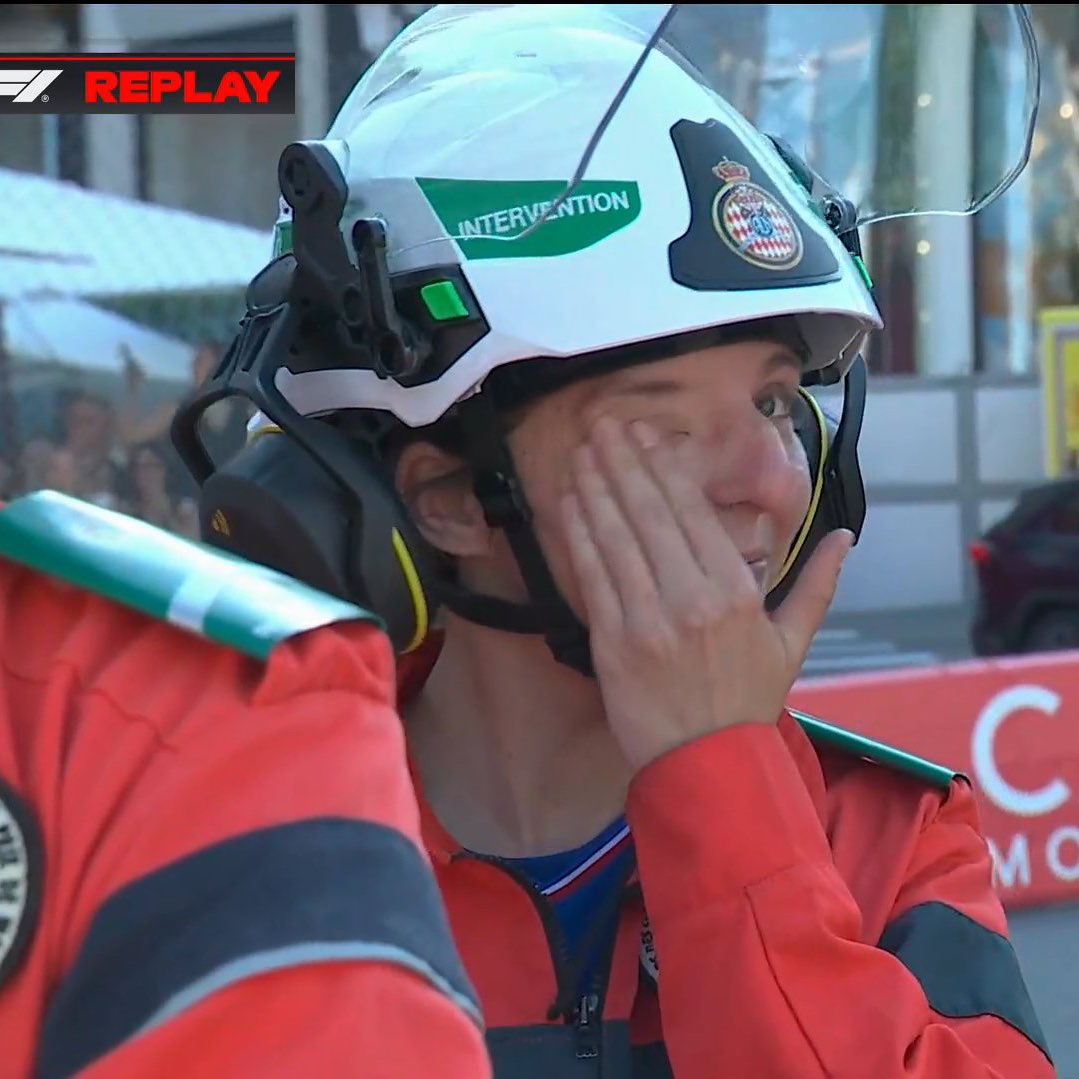 oscarclerc's tweet image. you will never see a relationship between country and f1 driver quite like this one