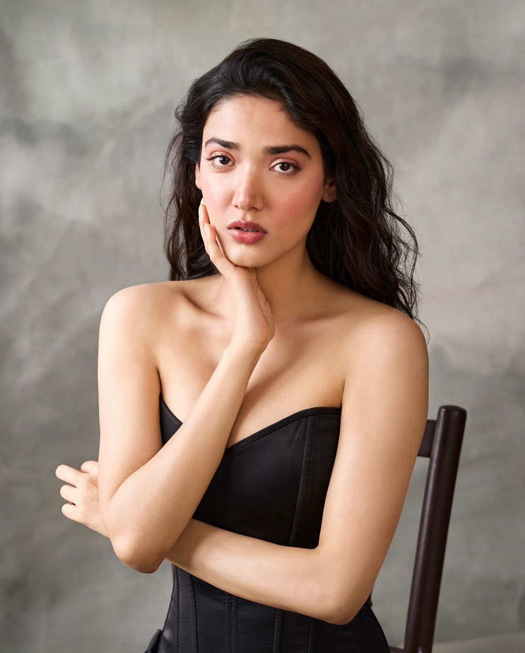 GOhES7fXwAA0X_C?format=jpg&name=large