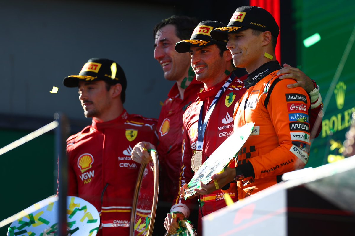 rossitocarlito's tweet photo. big f1 season for carlos and his twinks https://t.co/CDkkZB4eO3