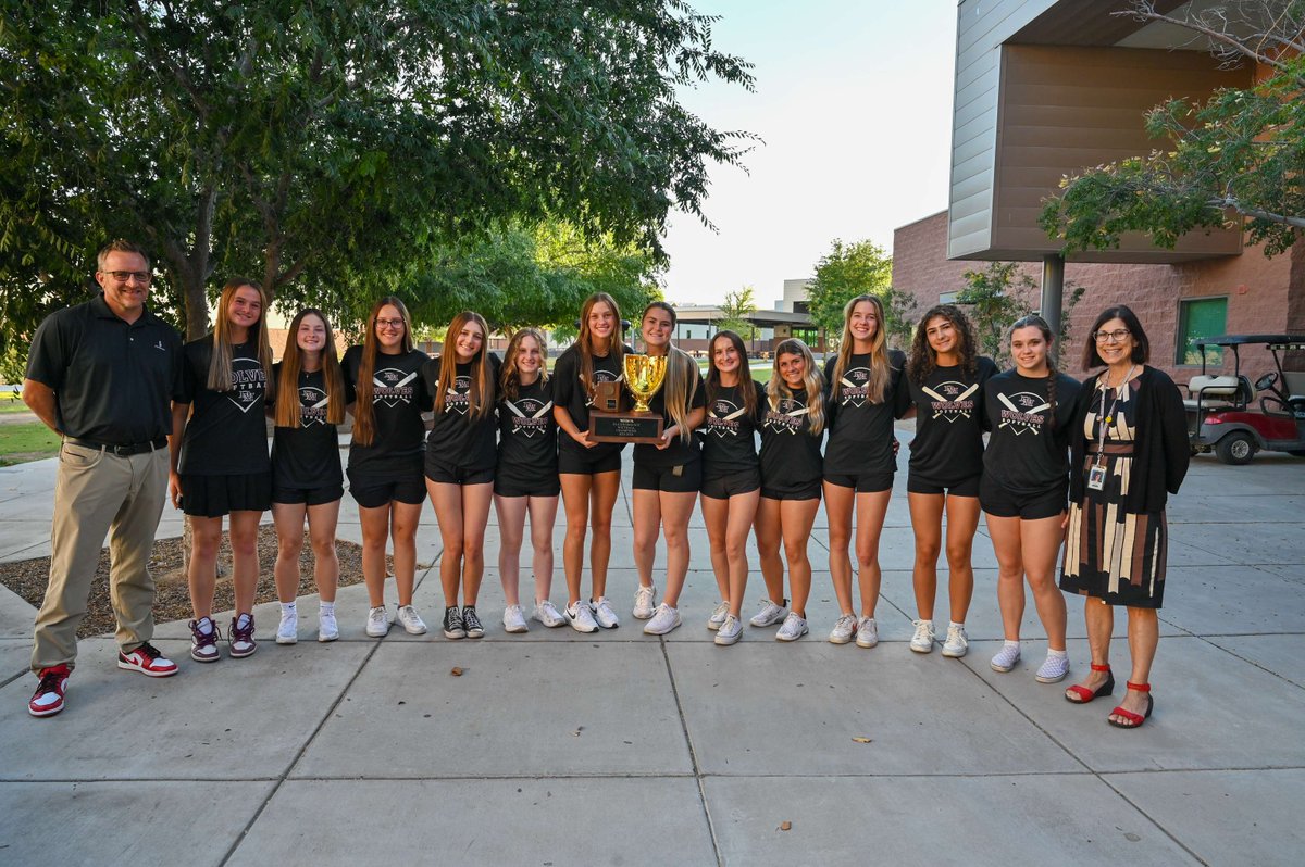 Huge congratulations to @DMHSSUSD's softball team! 

They were recently honored at this month's governing board meeting for their incredible victory in the 5A state championship!

#DesertMountainPride #StateChamps #SUSDProud #BecauseKids #Celebrations