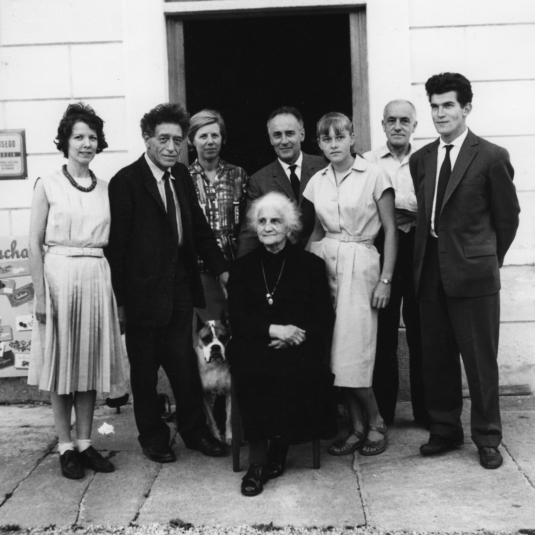 🌻 Pour célébrer la fête des mères, rendons hommage à Annetta Giacometti qui a toujours été une source d'inspiration pour son fils Alberto Giacometti depuis sa plus tendre enfance. 📷 © Succession Fondation Giacometti, ADAGP Paris 2024