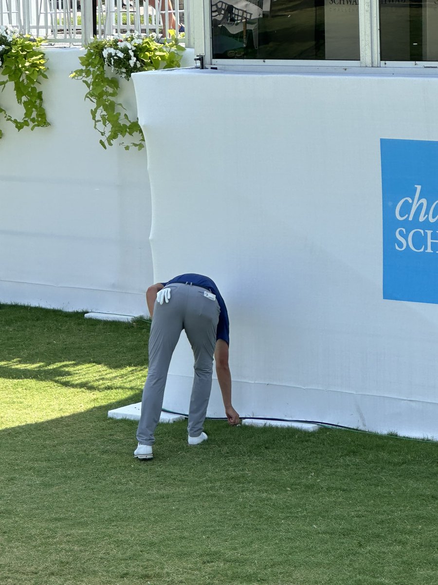 Multiple groups with egregious backstopping at 15 today. Bad look for the tour! <a href="/TronCarterNLU/">Tron Carter</a>
