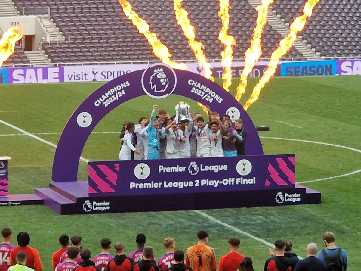 Alasdair Gold tweet media