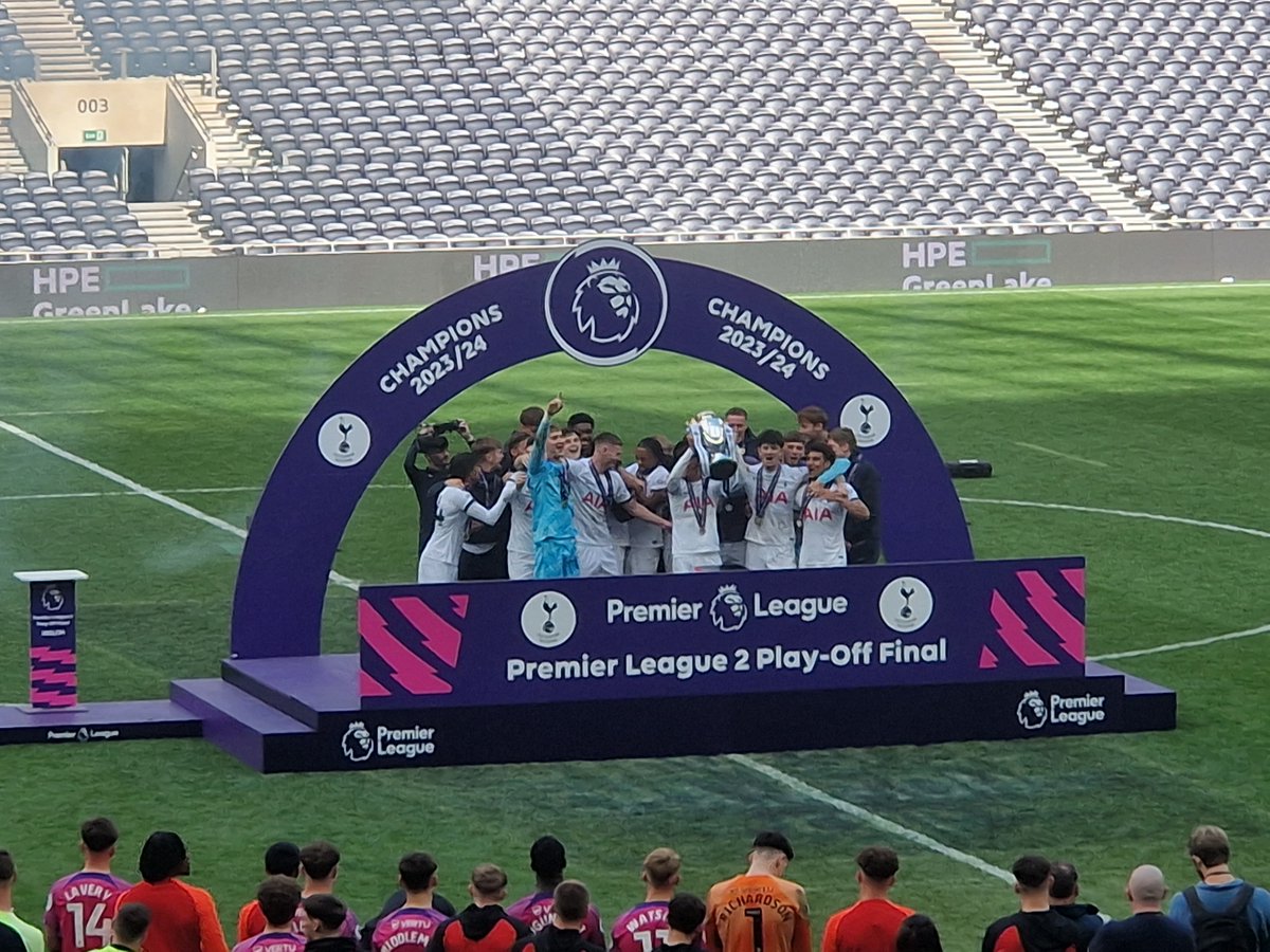 Alasdair Gold tweet media