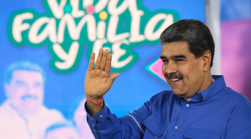 VTVcanal8's tweet photo. Presidente Nicolás Maduro: Venezuela es un pueblo de fe y acción

#NicoLike

https://t.co/U6nNlwCeBt https://t.co/EBoYy28YPN