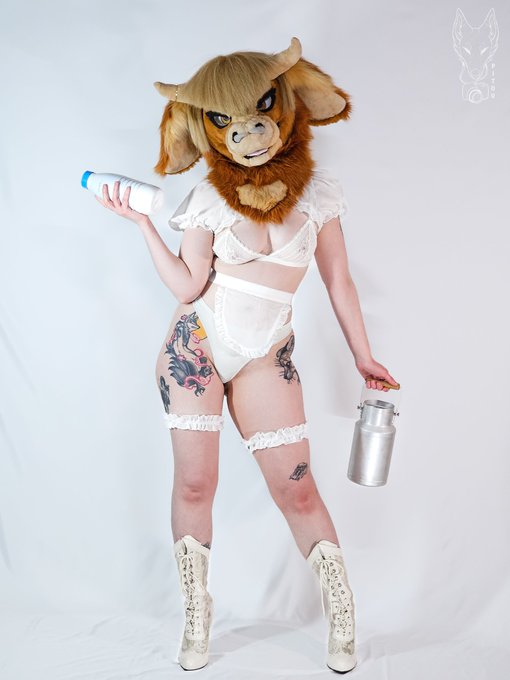 ✨️🎉✨️ Finally 🎉✨️🎉 The 100th set, a the biggest set I've ever done ! 🙏 Discover 15 photos of Athor in