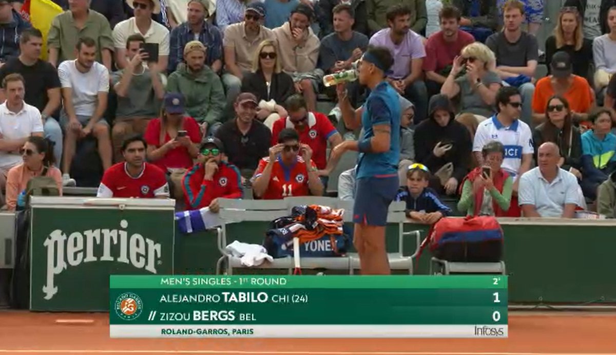 Septimo_Game's tweet photo. 🎾 VAMOS JANO. Alejandro Tabilo ya está en cancha para disputar su duelo de primera ronda de Roland Garros ante Zizou Bergs.

➡️ ESPN 2, Star+ (Court 13) https://t.co/GD8xM71r6V
