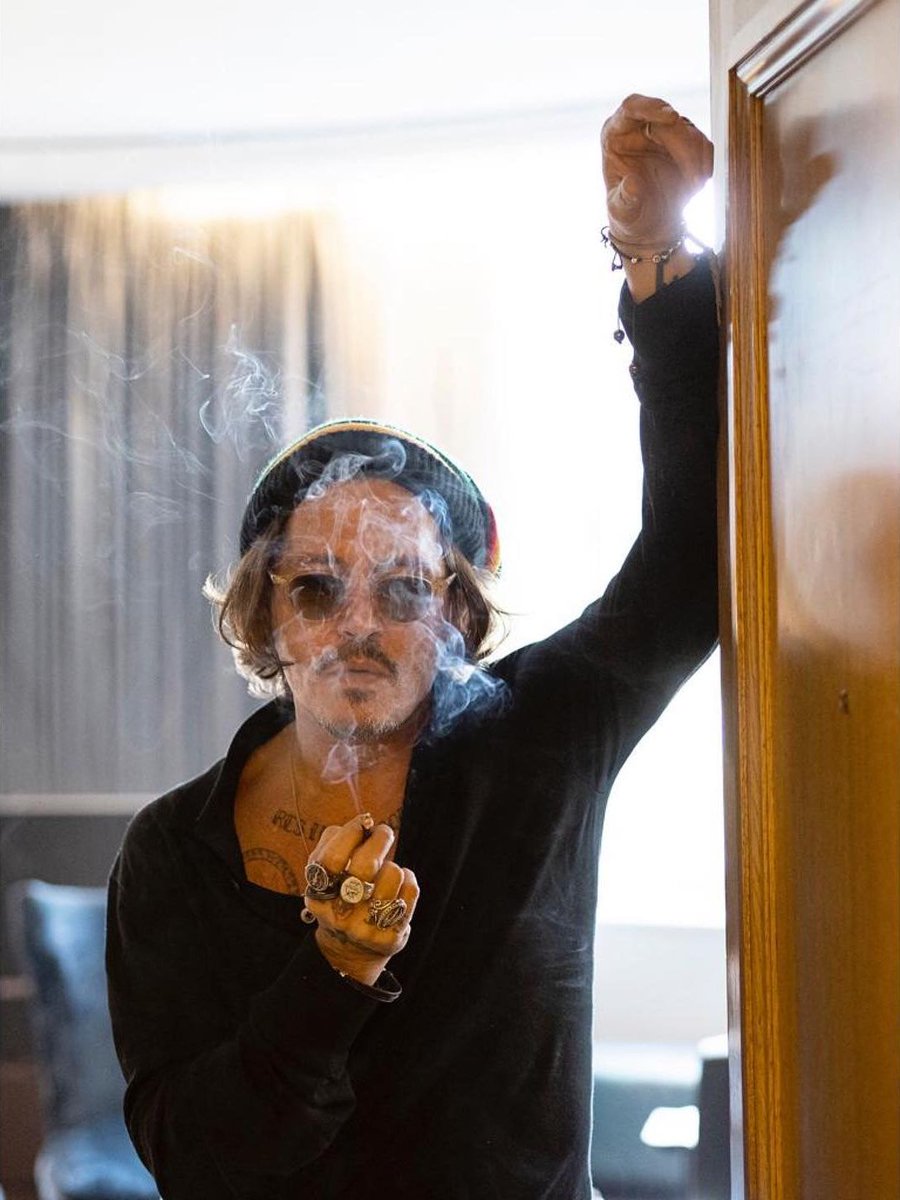 ✨️ Johnny Depp, 2022.

📸 Ross Halfin