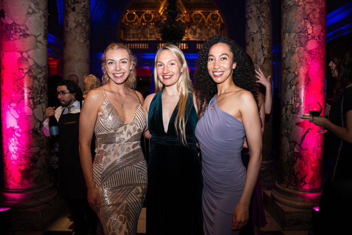 CCSF_Scholar's tweet photo. We recently got to celebrate and fundraise for our CCSF scholars at the Maple Leaf Ball. Thanks to the @MapleTrust for a brilliant evening. https://t.co/c10cR4WQTy